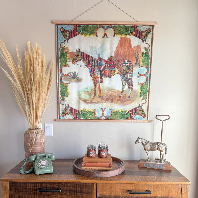 Fringe Magnetic Scarf Frame - Image 17