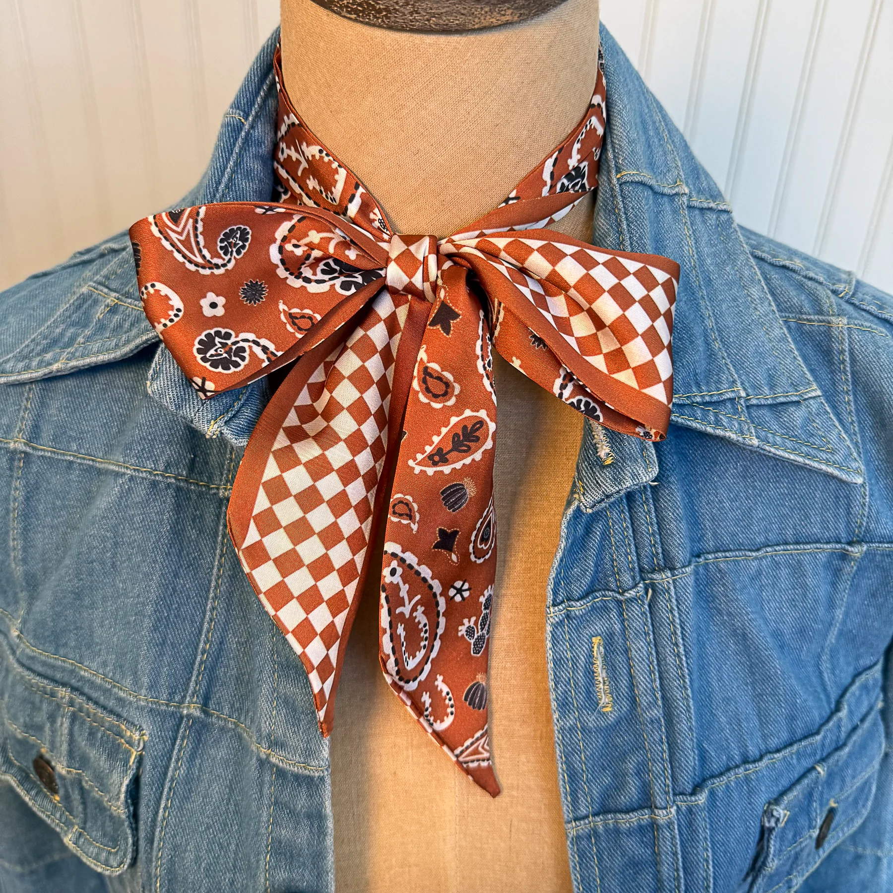 Twilly - Luck Be A Paisley - Image 21